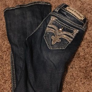 Adorable Rock Revivals💕